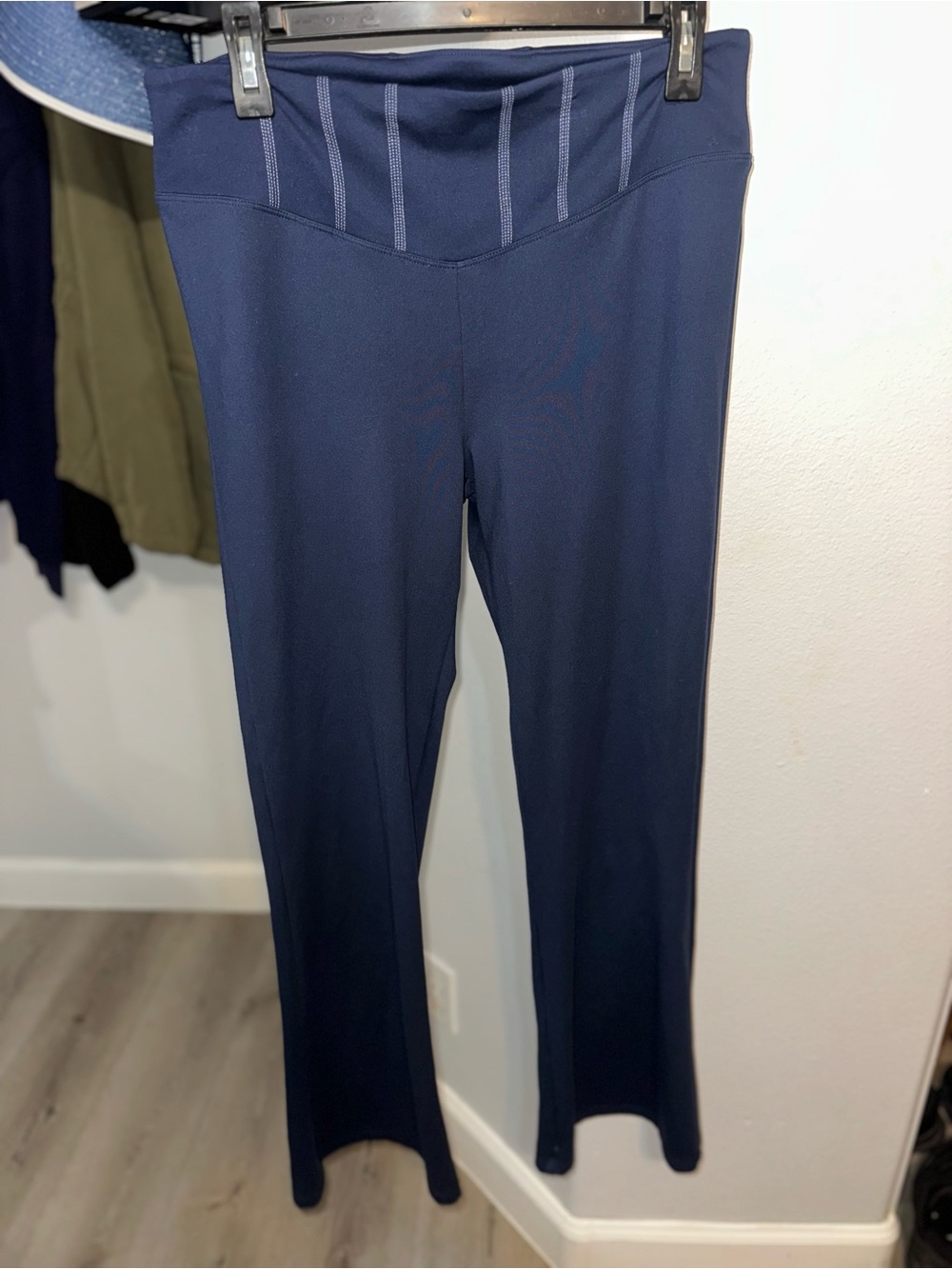 PINK Victoria's Secret Navy Flare Leg Active Pants